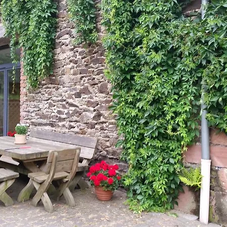 Lenzenhaus *